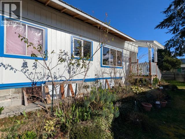 4649 CEDAR STREET, Texada Island