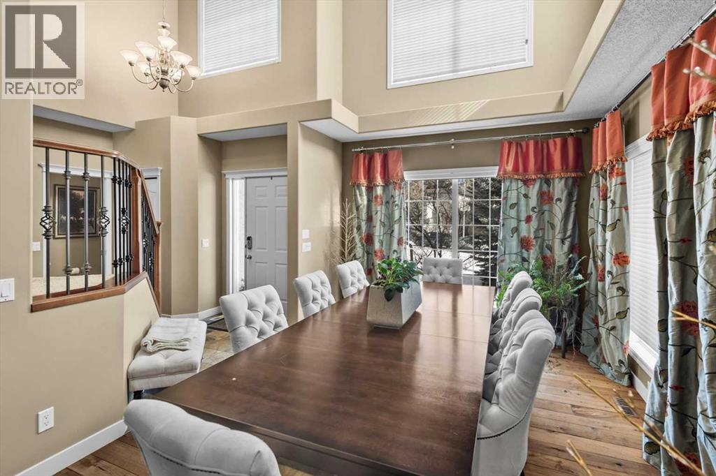 Single Family House for Sale in  Tuscany Ridge Park NW Tuscany Calgary 