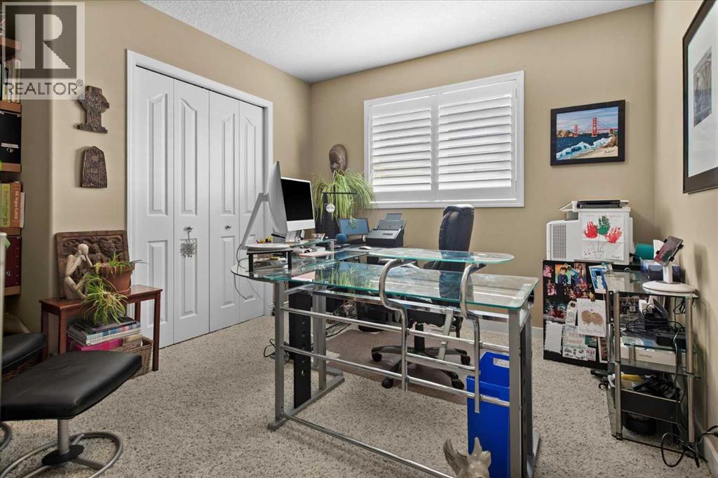 290 Tuscany Ridge Park NW, Calgary, Alberta