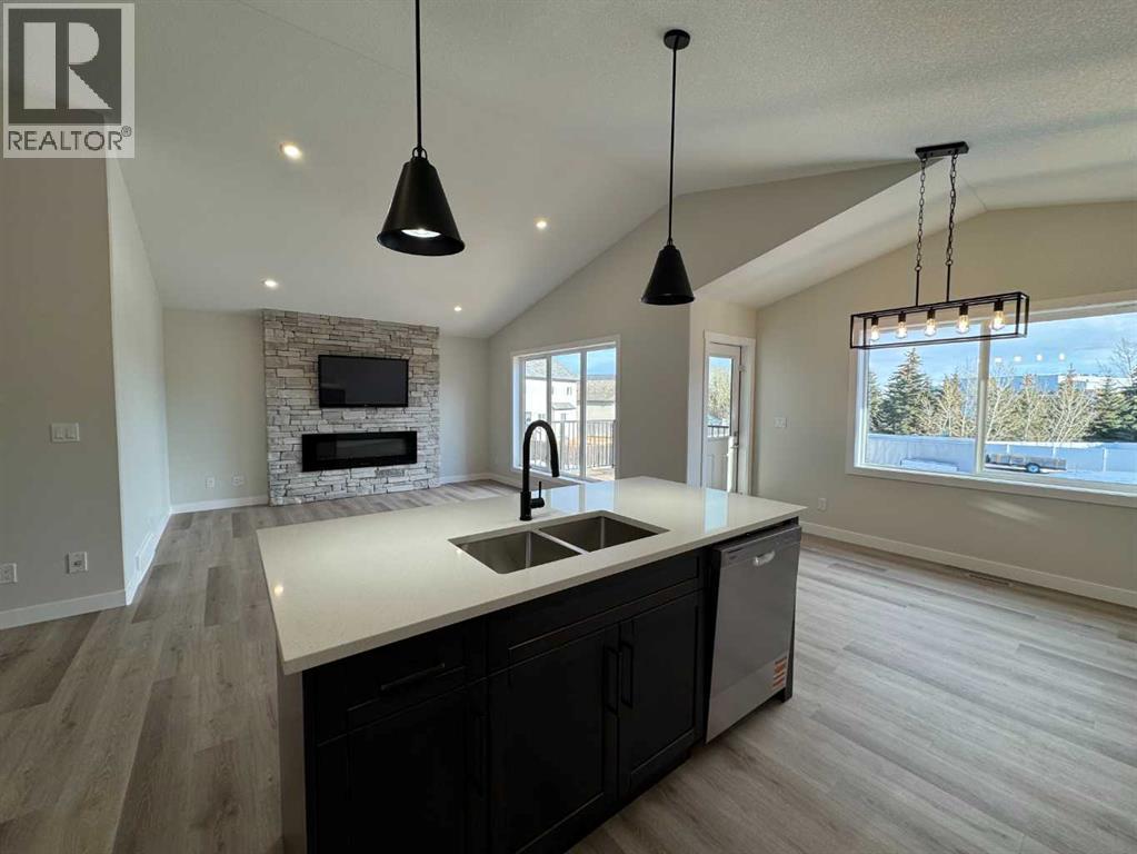 
          4237 Westbrooke Road
            <br/>
            <span>Blackfalds</span>
            , 
            <span>AB</span>
             <span>T4M0L4</span>
         - Photo 20