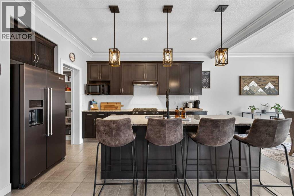 27 Sunset Court, Cochrane