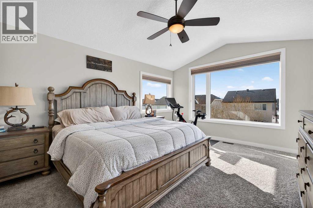 27 Sunset Court, Cochrane