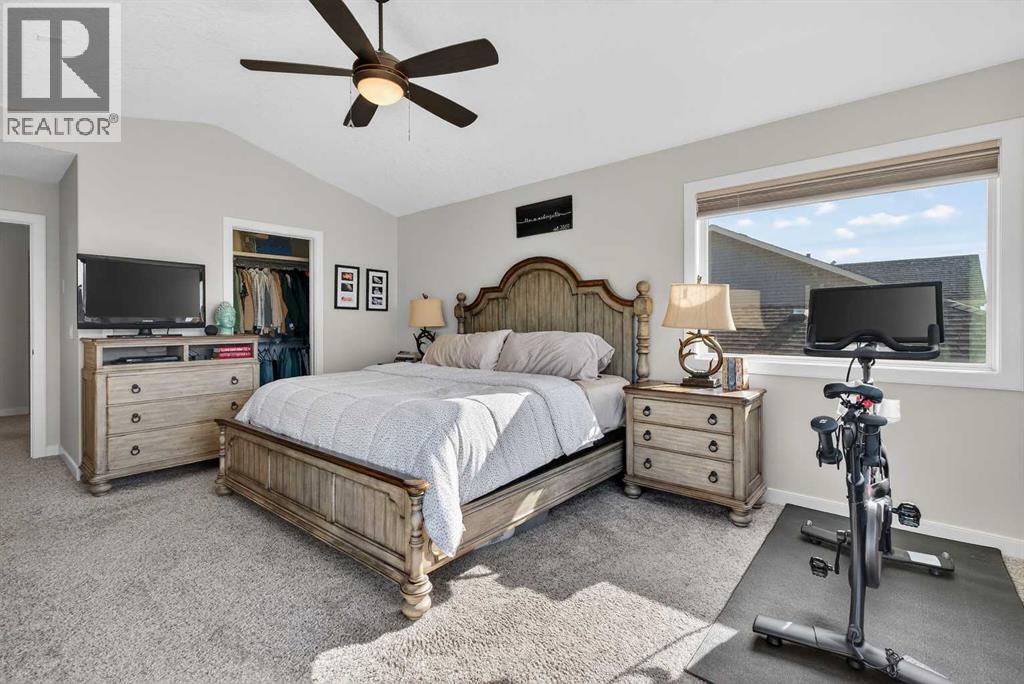 27 Sunset Court, Cochrane