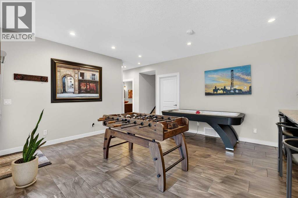 27 Sunset Court, Cochrane