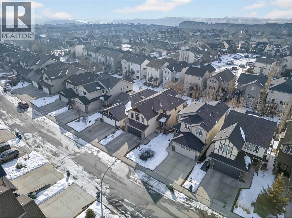 27 Sunset Court, Cochrane