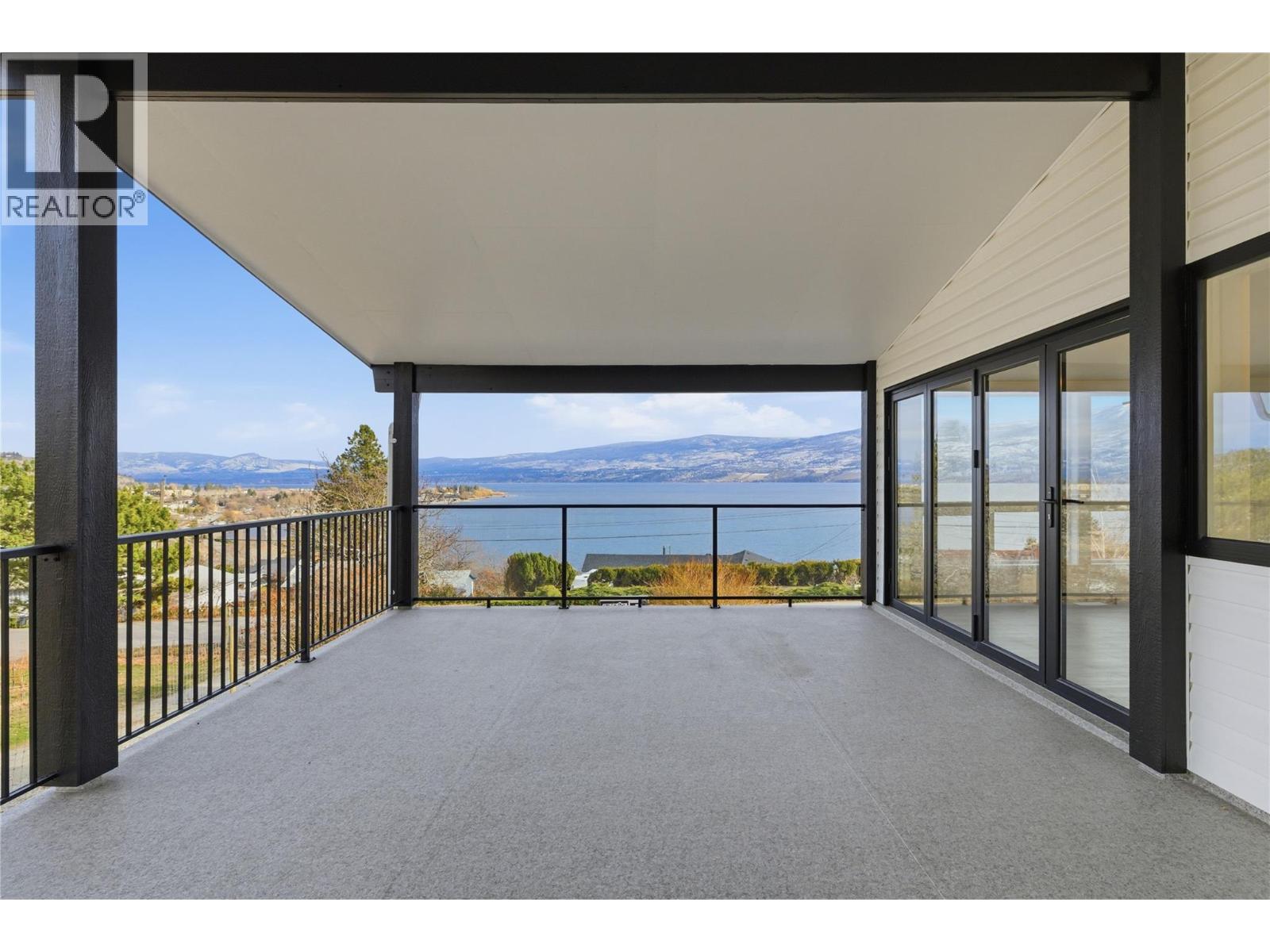 3906 Harding Road, West Kelowna