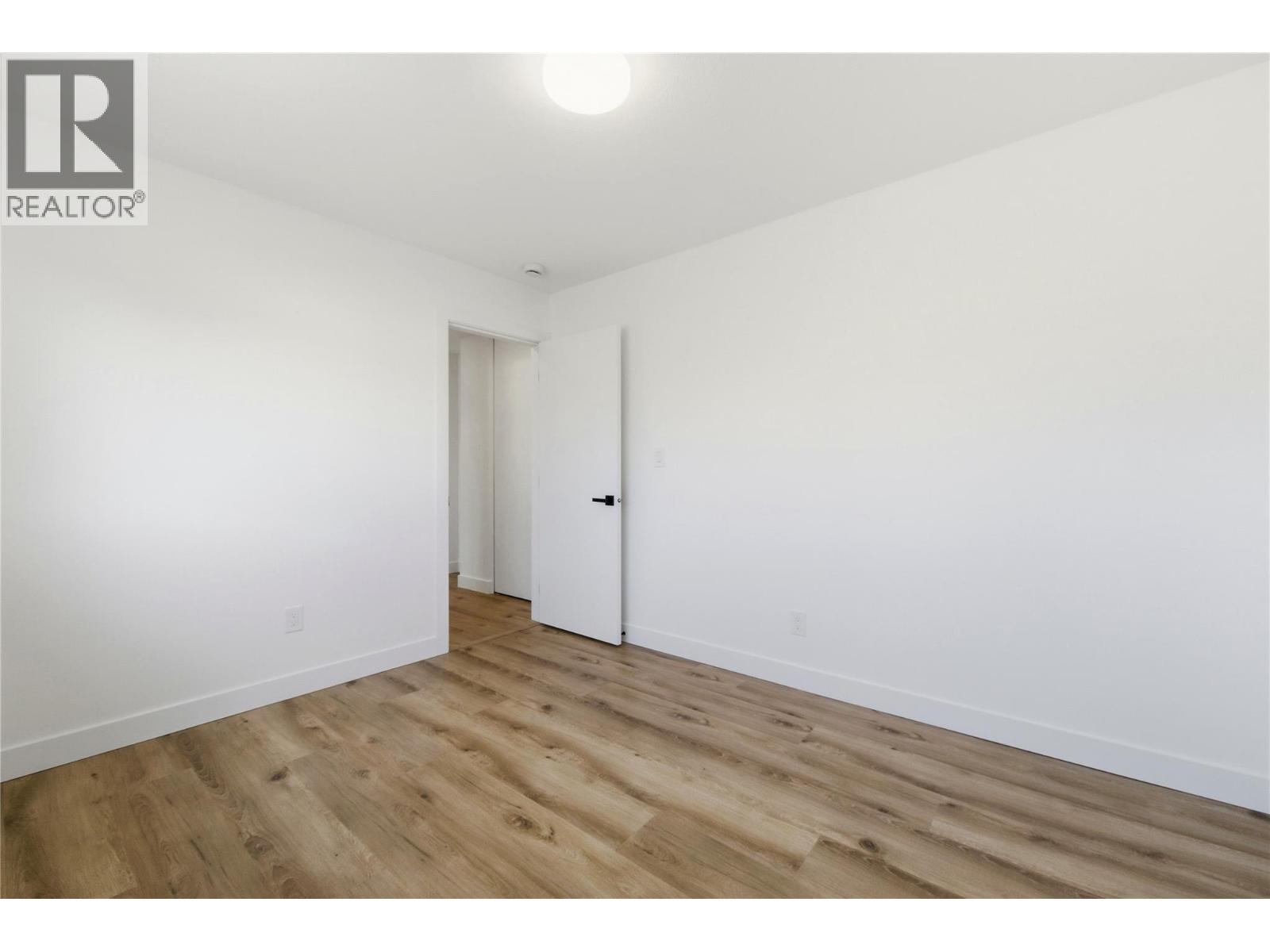 3906 Harding Road, West Kelowna