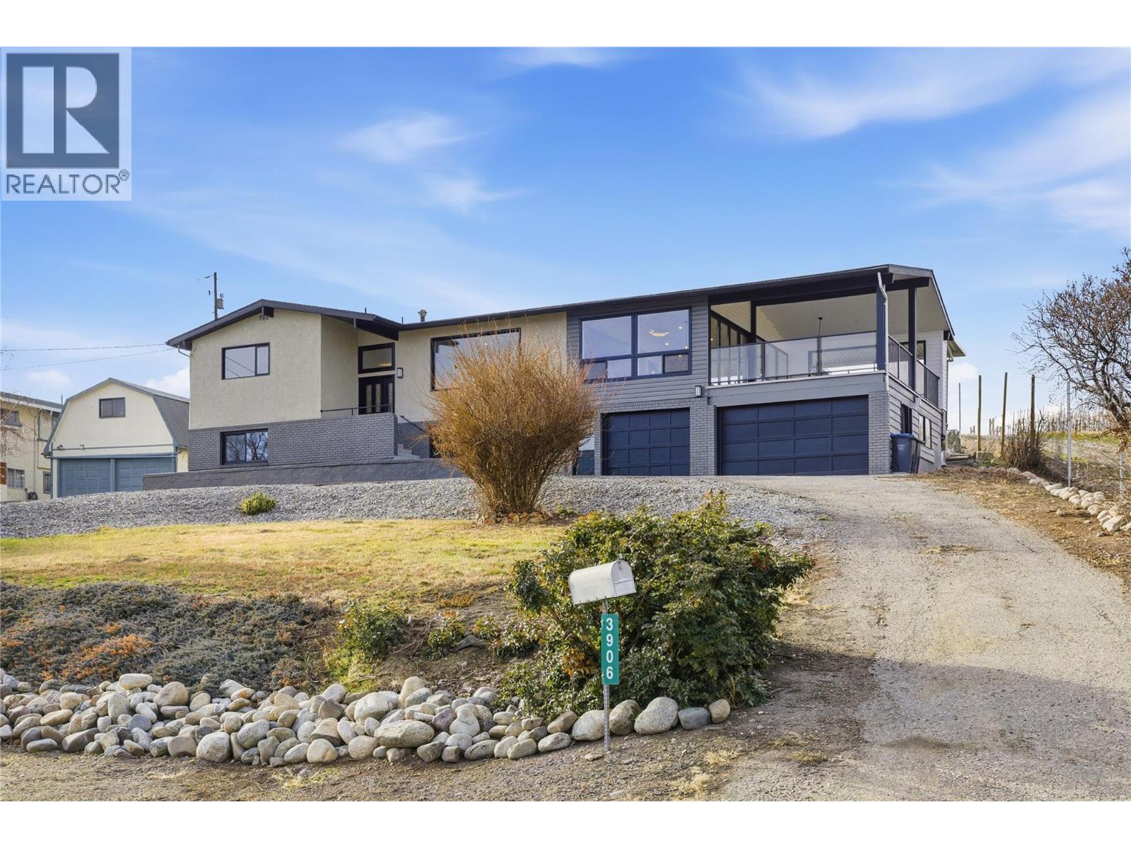 3906 Harding Road, West Kelowna