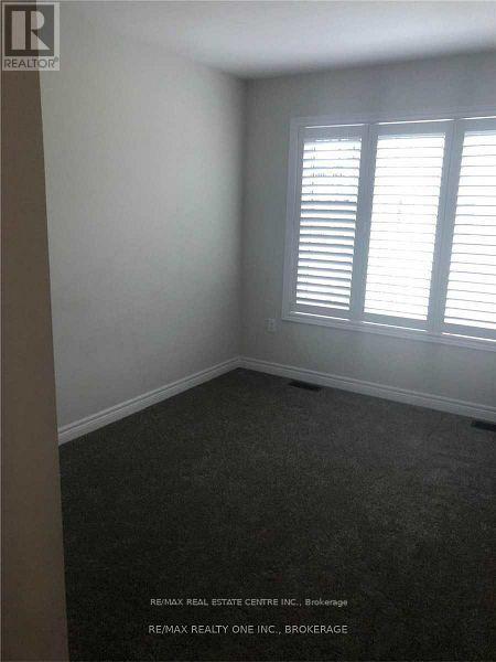 #44 288 GLOVER ROAD - 23