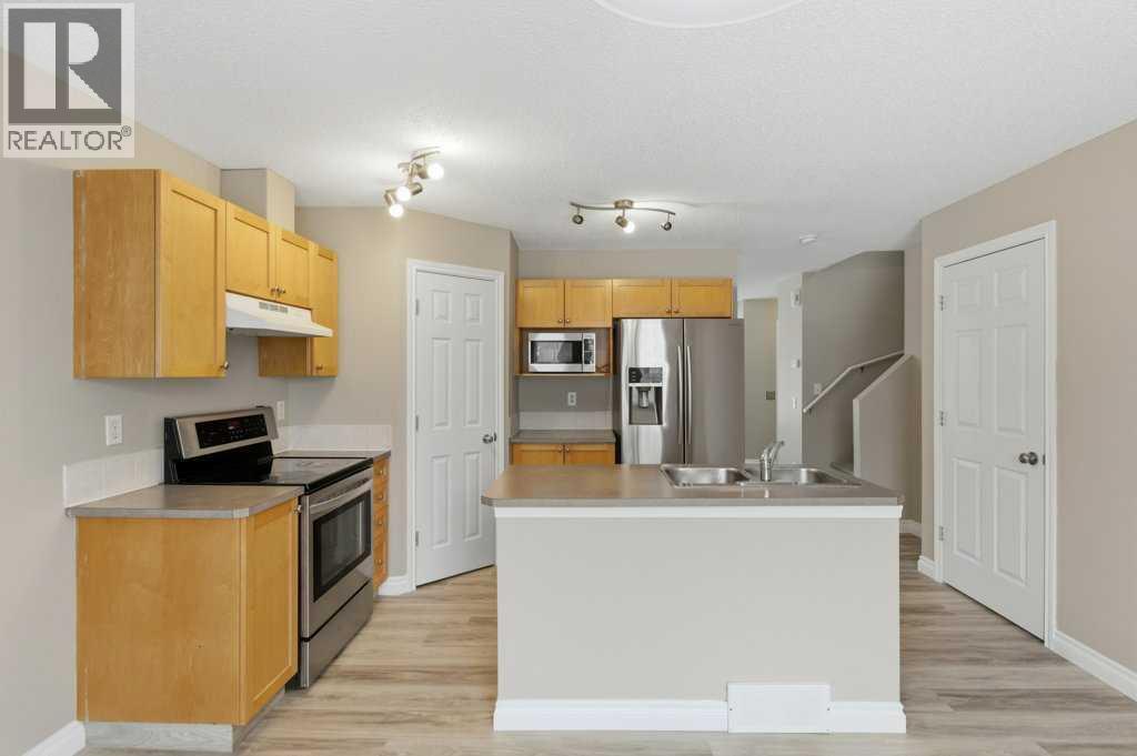 Single Family House for Sale in  Covepark Square NE Coventry Hills Calgary 