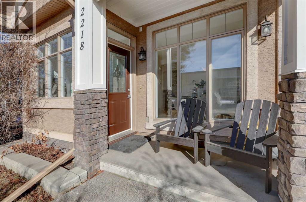 Single Family House for Sale in   Avenue NW West Hillhurst Calgary 