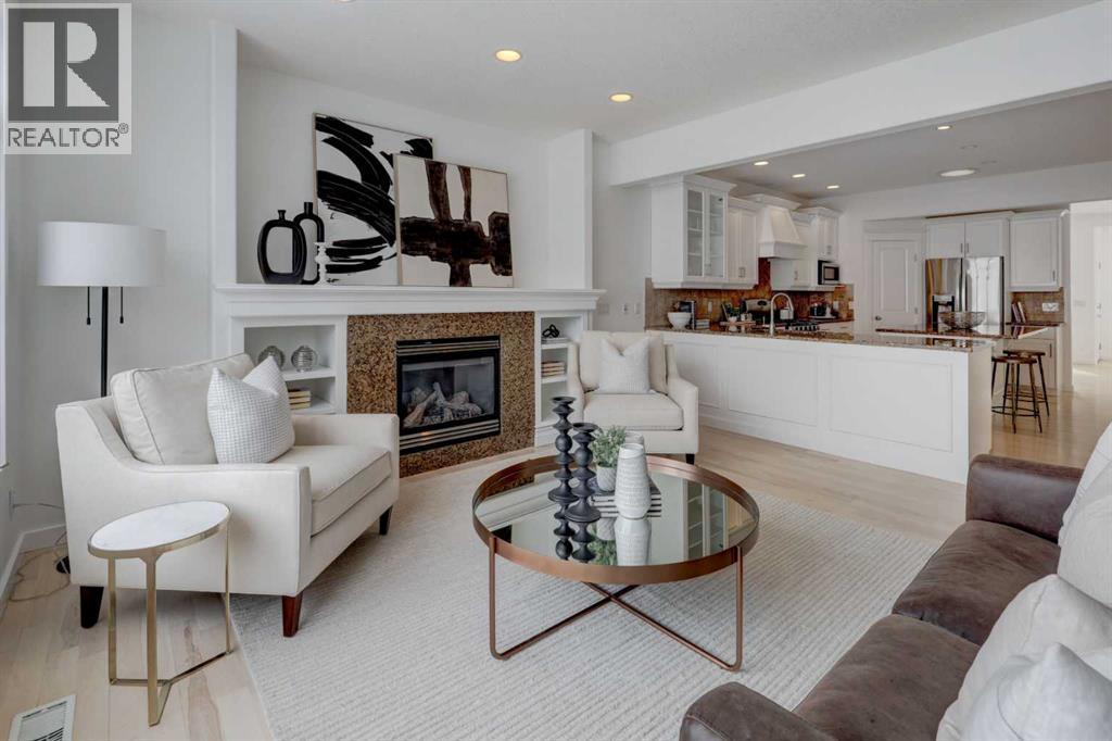 Single Family House for Sale in   Avenue NW West Hillhurst Calgary 