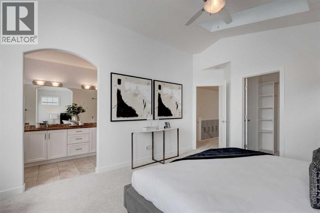 Single Family House for Sale in   Avenue NW West Hillhurst Calgary 