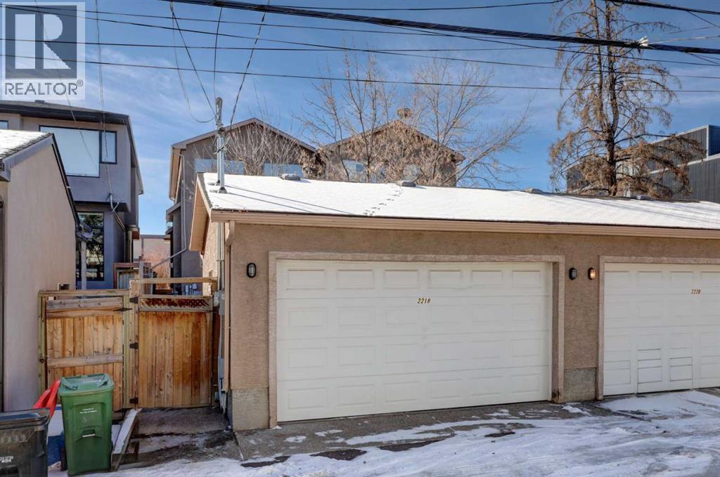 Single Family House for Sale in   Avenue NW West Hillhurst Calgary 