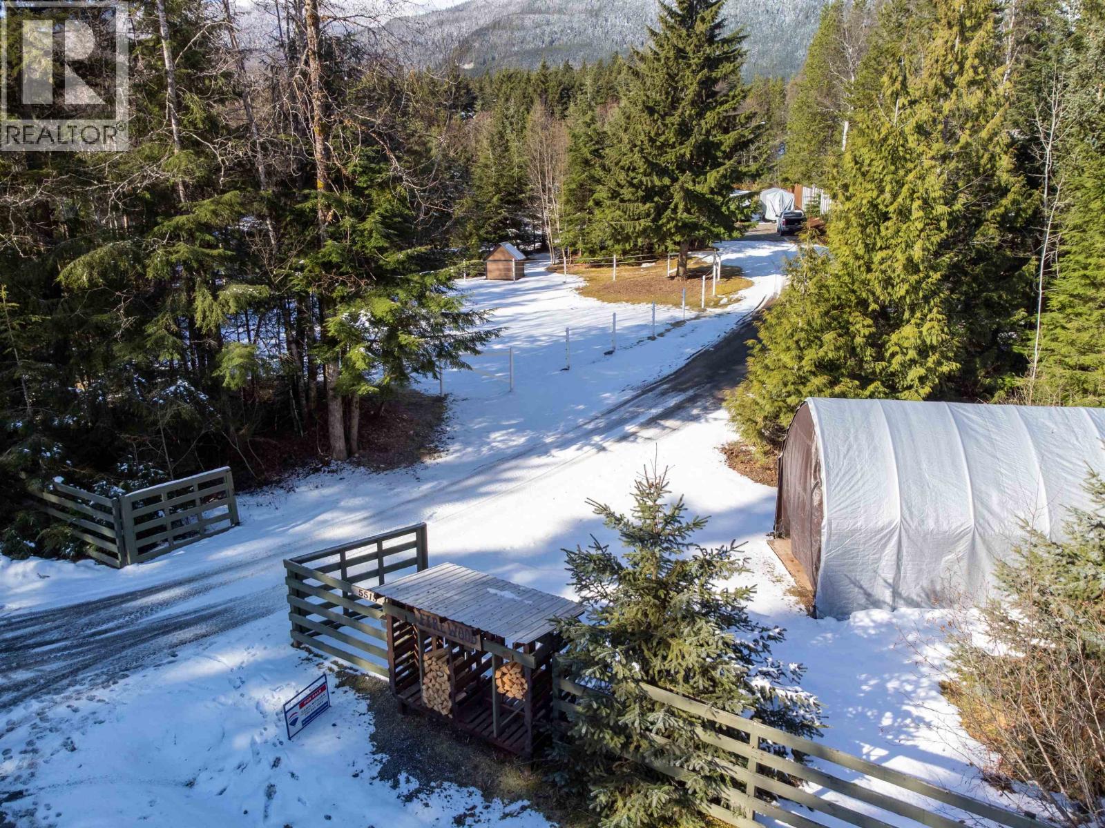 5515 KLEANZA Drive, Terrace