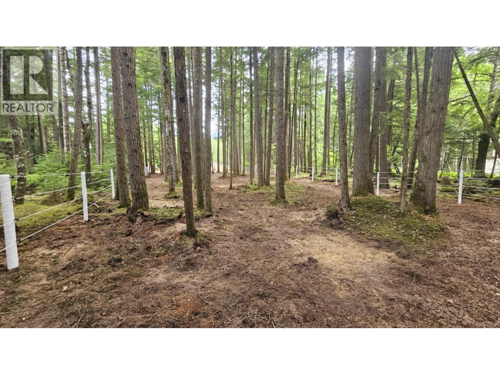 5515 KLEANZA Drive, Terrace