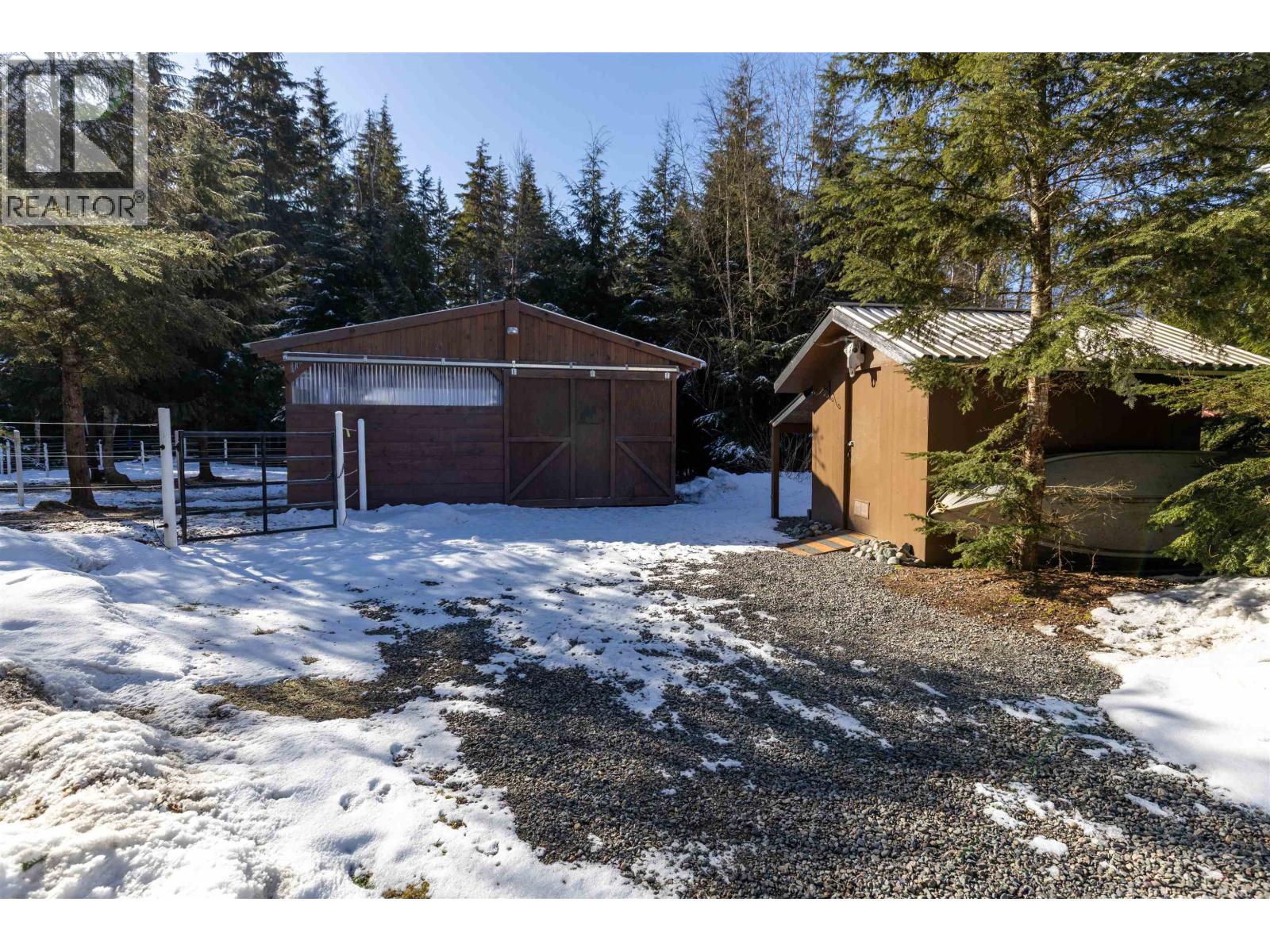 5515 KLEANZA Drive, Terrace