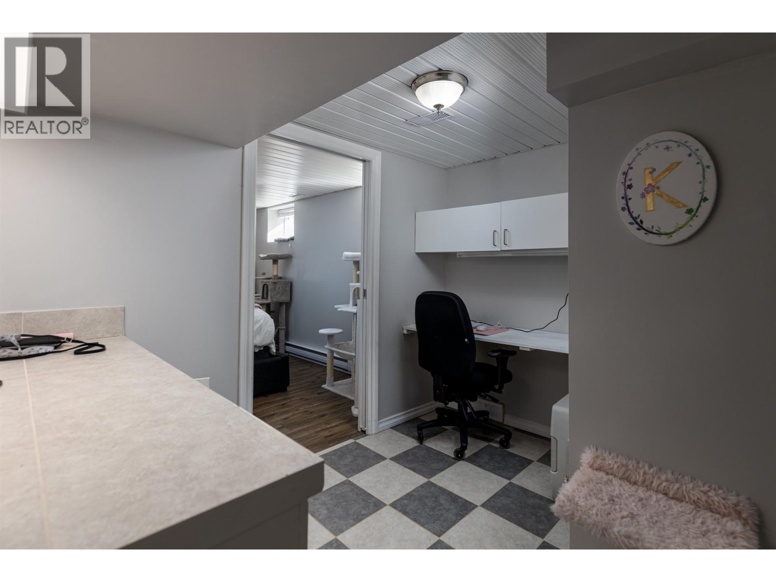 5515 KLEANZA Drive, Terrace