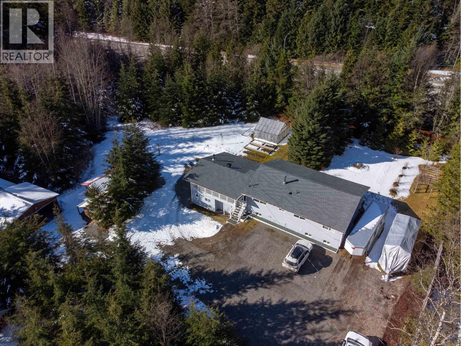 5515 KLEANZA Drive, Terrace