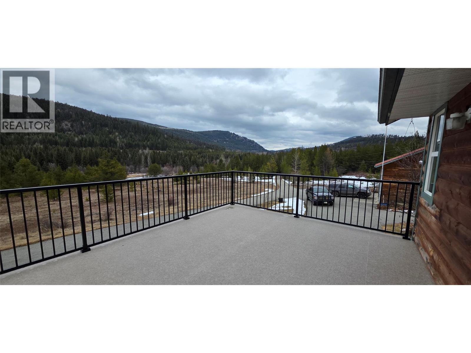 12165 Highway 3, Greenwood