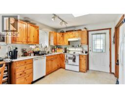 12165 Highway 3, Greenwood, BC V0H1J0 Photo 25