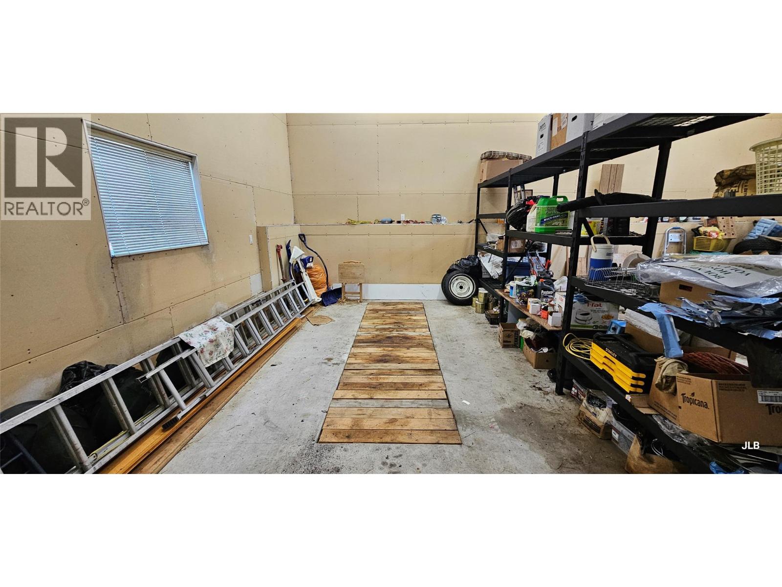 12165 Highway 3, Greenwood