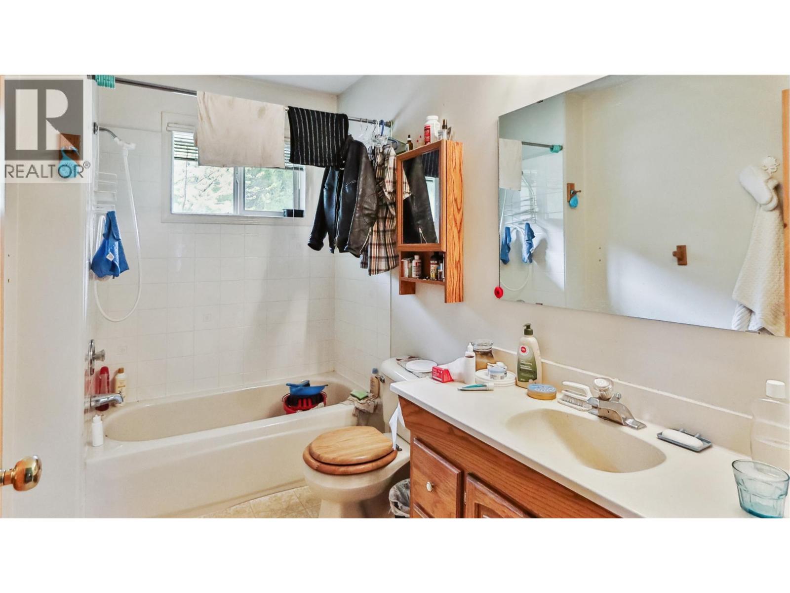 12165 Highway 3, Greenwood