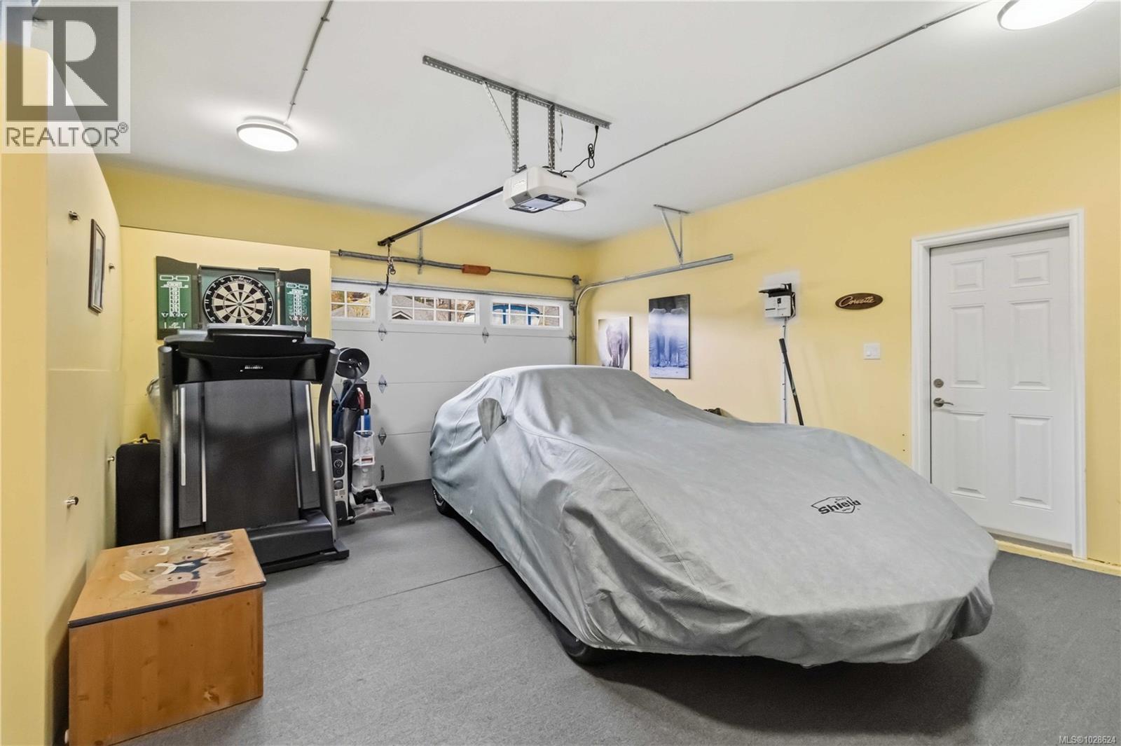 6403 Riverstone Dr, Sooke