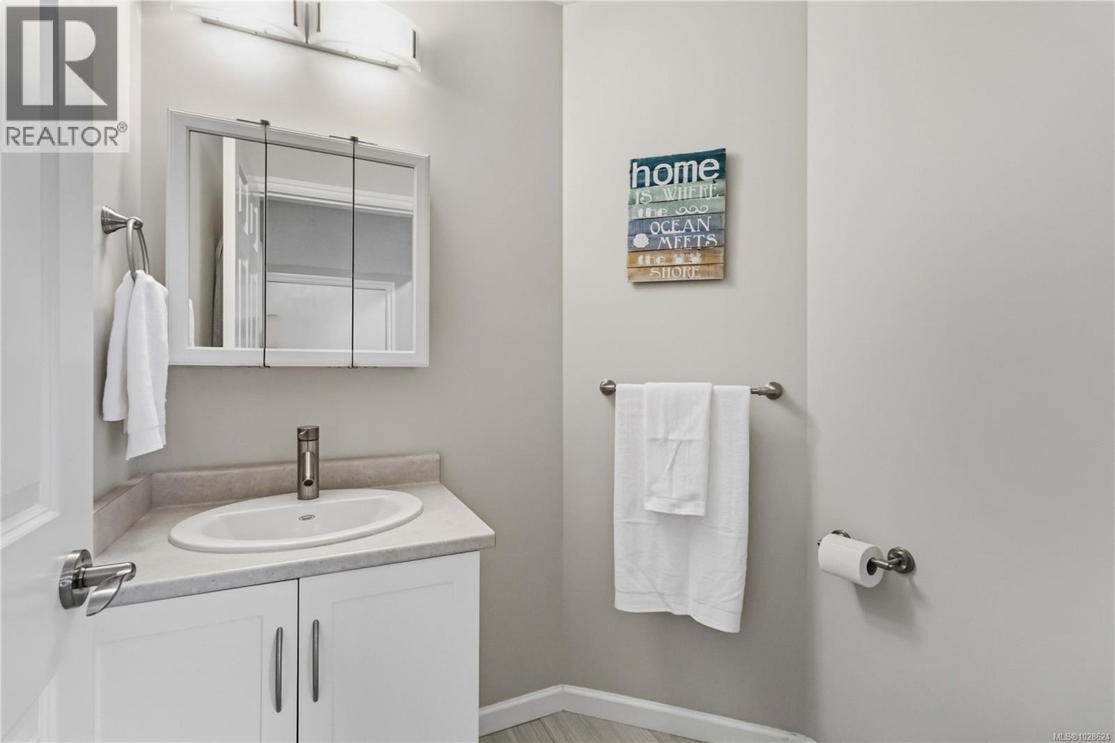 6403 Riverstone Dr, Sooke