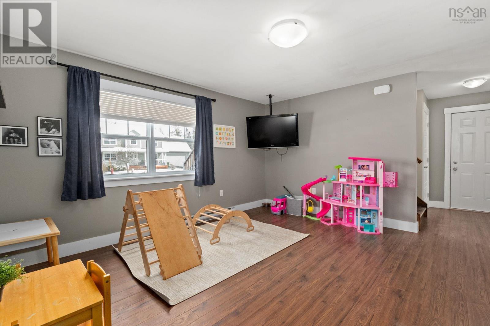 Property 28 of 30 of 9 Vernon Court