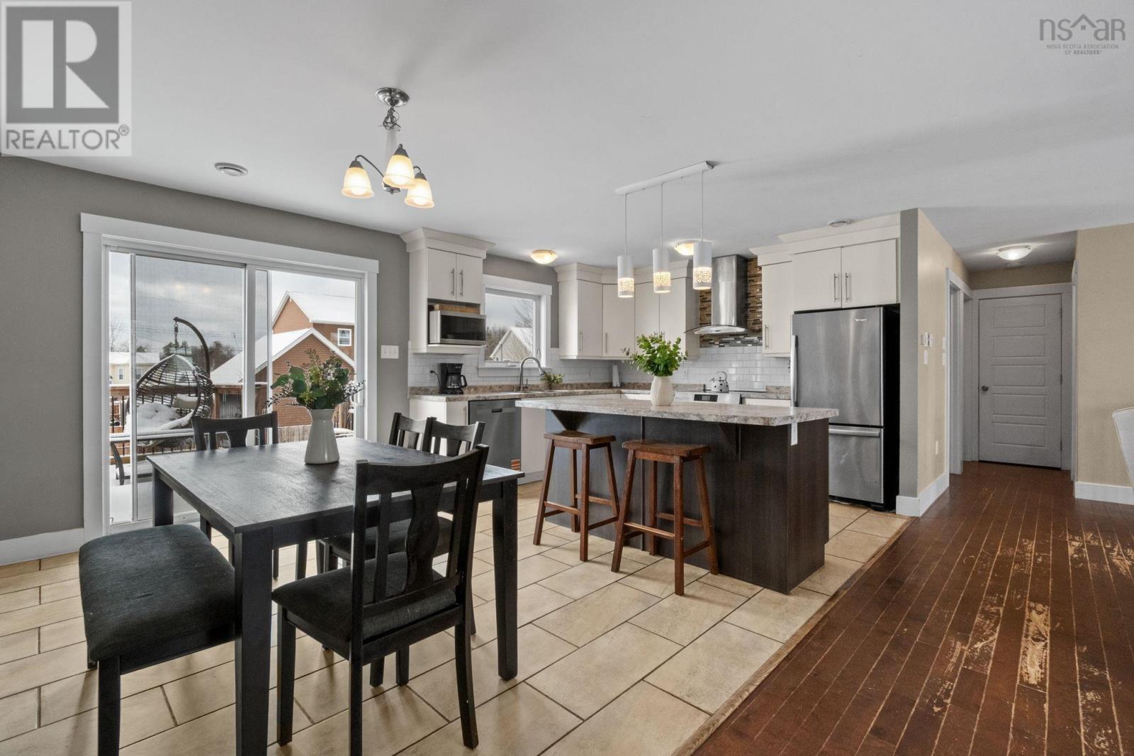 Property 18 of 30 of 9 Vernon Court