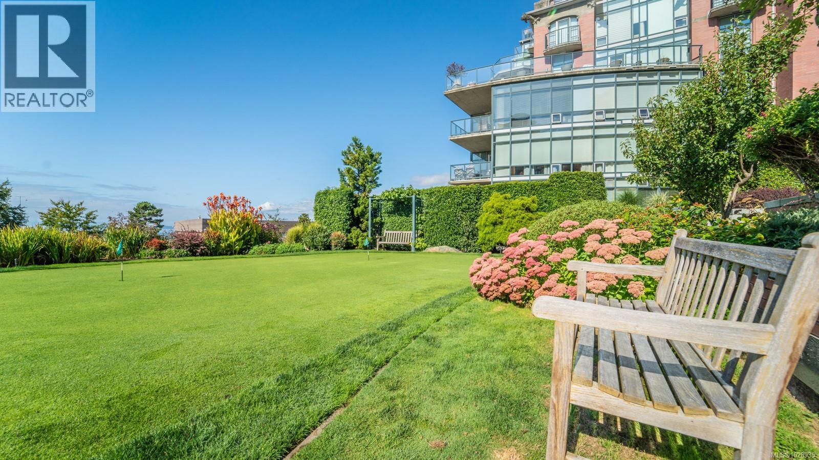 517 21 Dallas Rd, Victoria