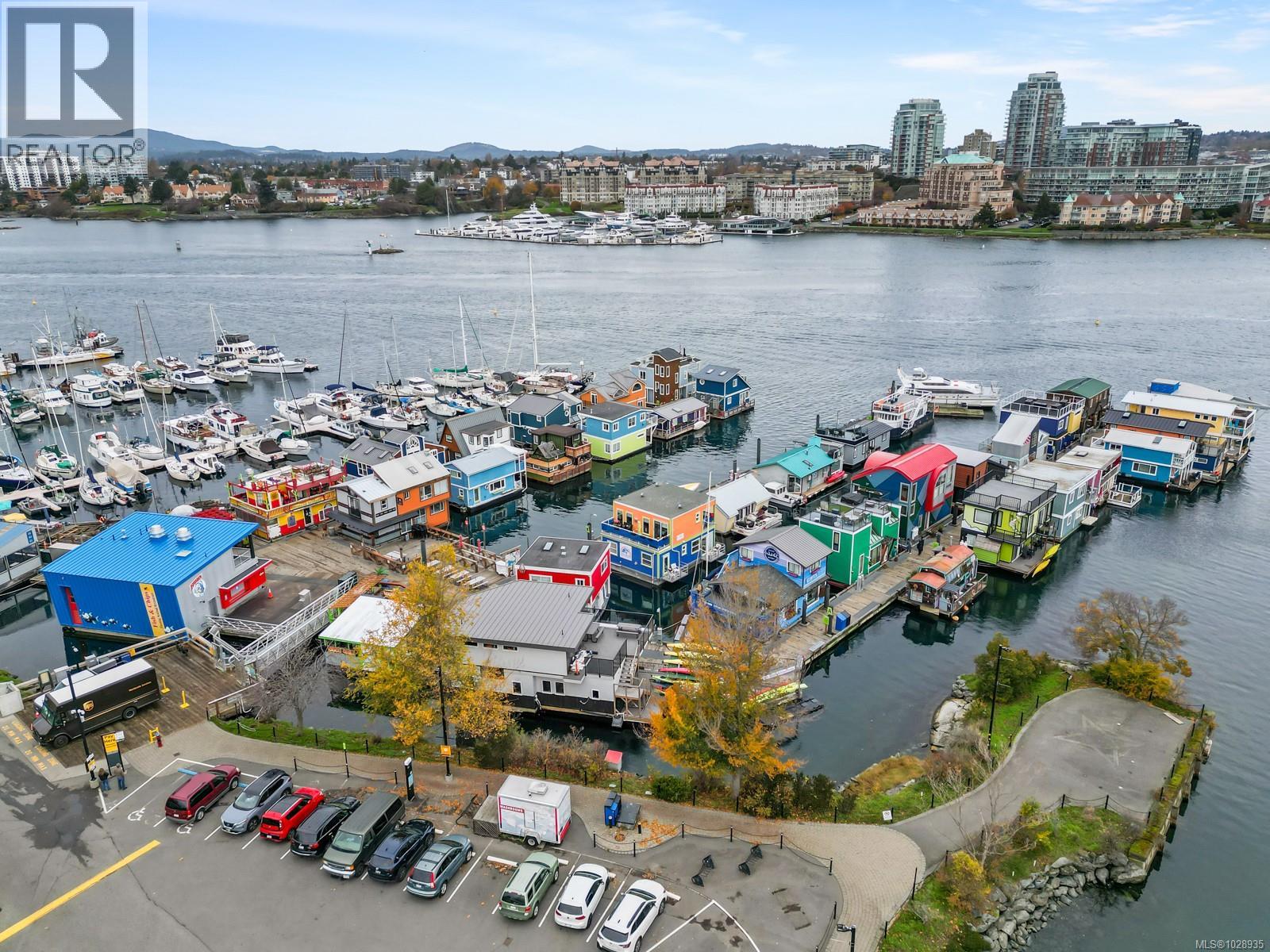 517 21 Dallas Rd, Victoria