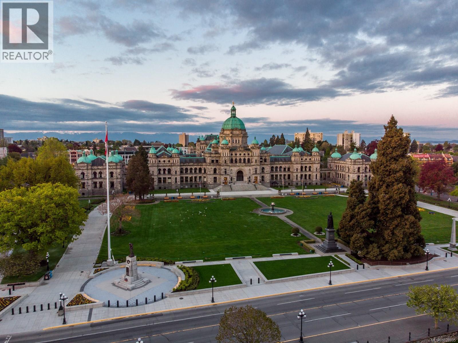 517 21 Dallas Rd, Victoria