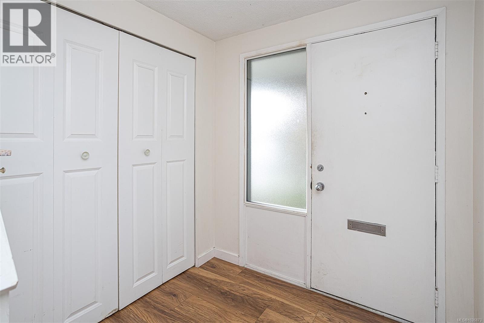 590 CARNATION PL - 7