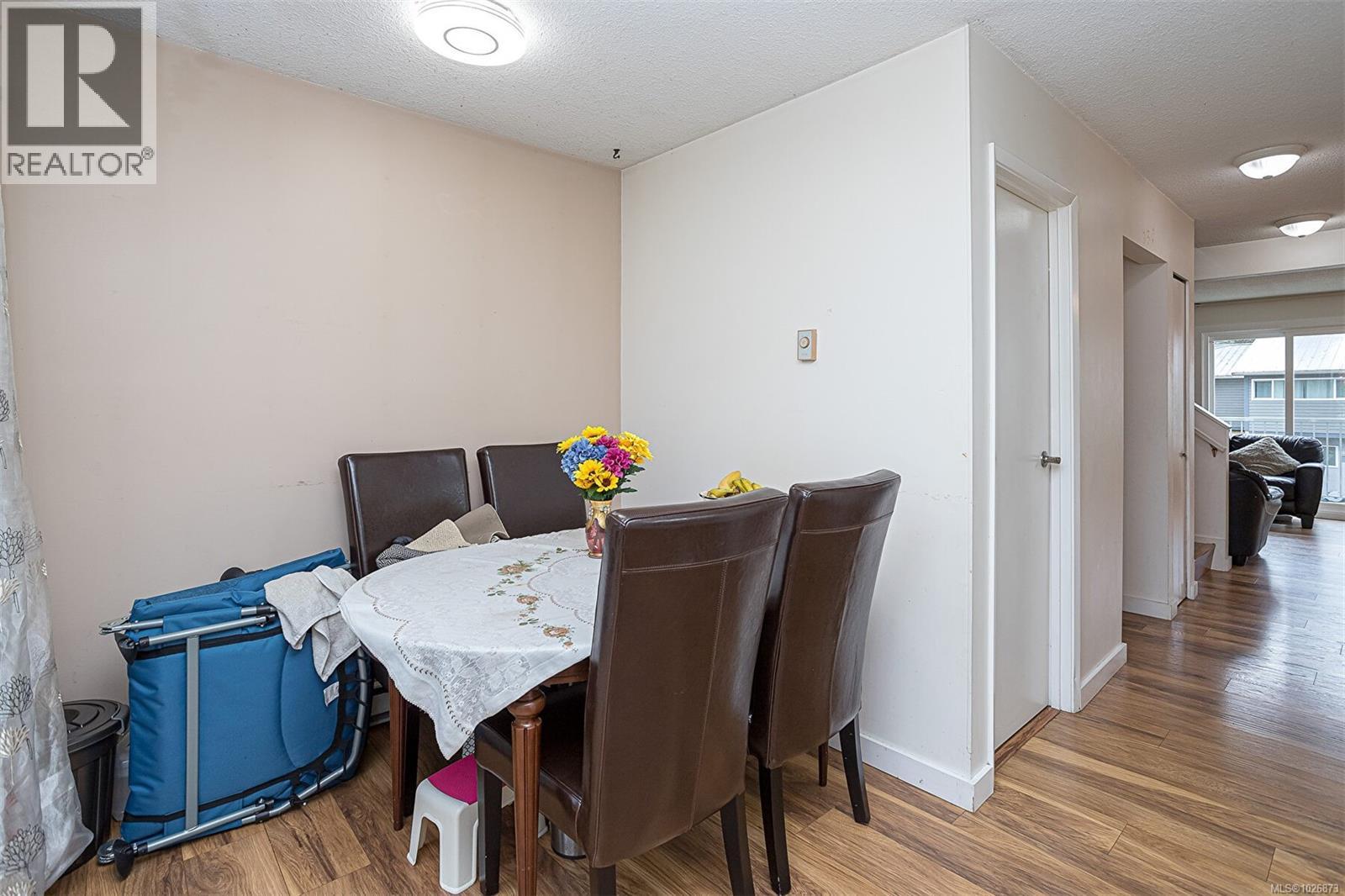 590 CARNATION PL - 19