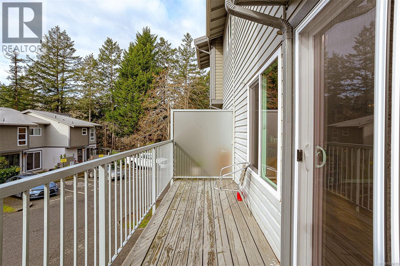 590 CARNATION PL - 32