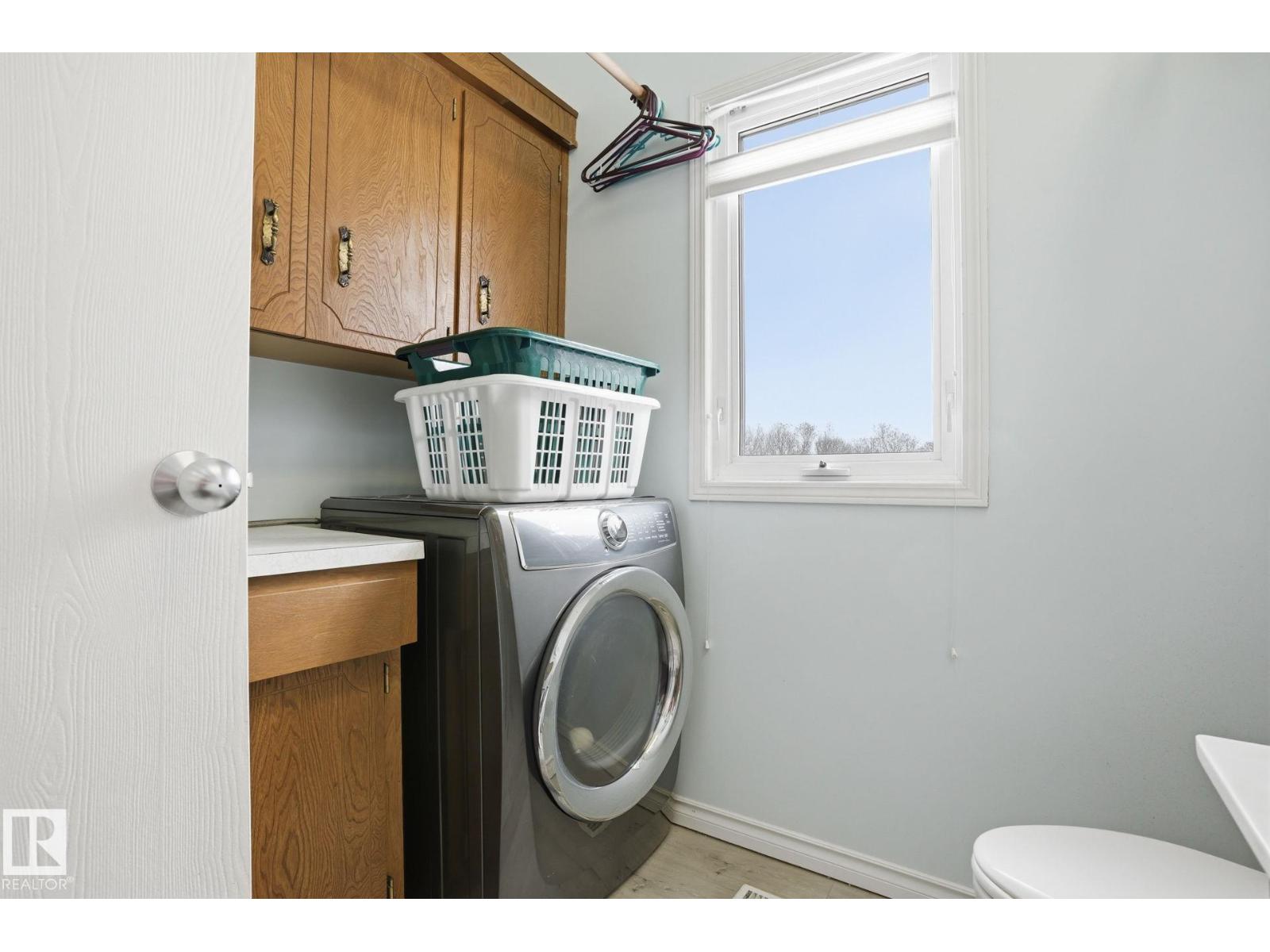 1551 ELLERSLIE RD SW, Edmonton