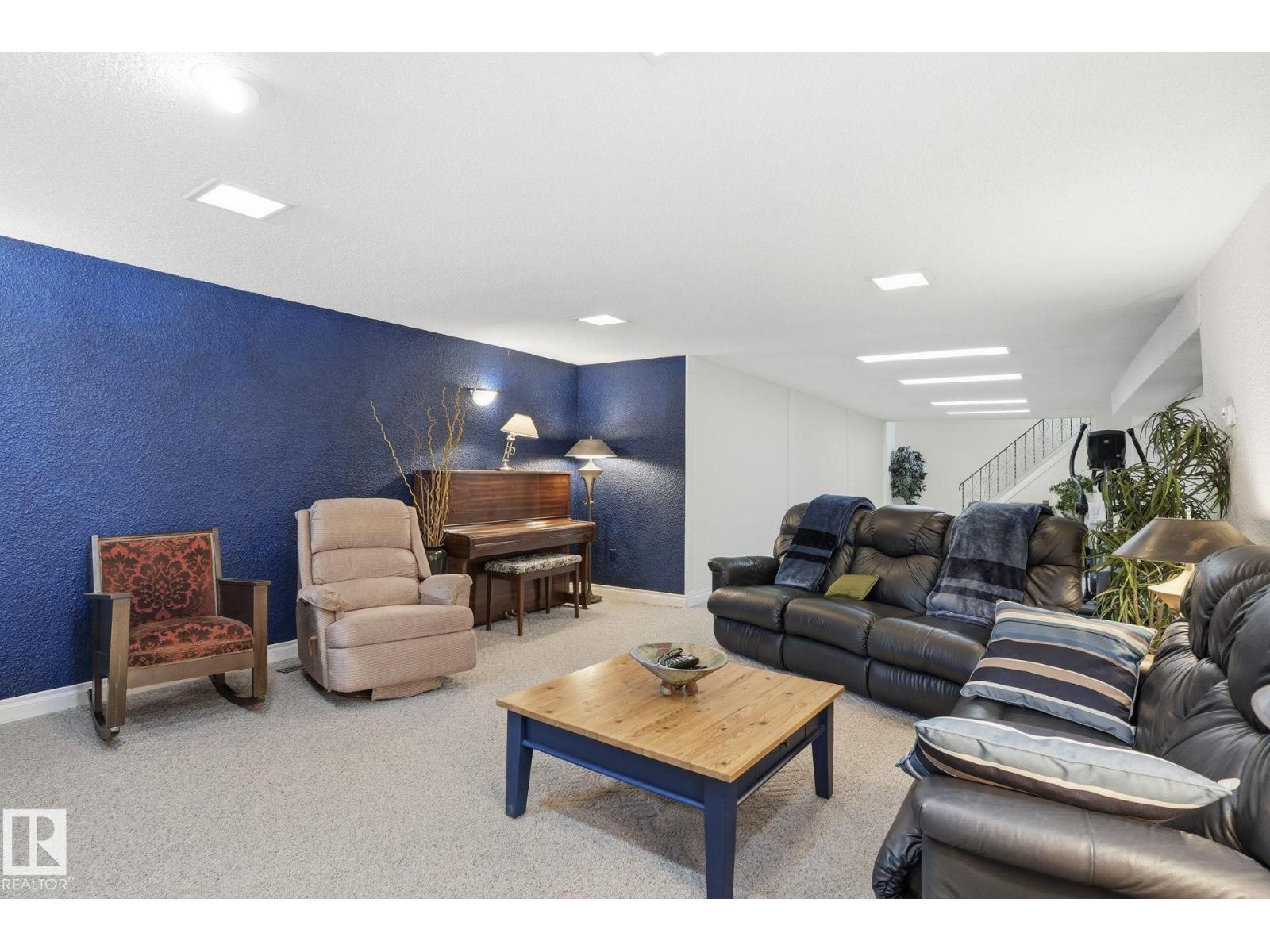 1551 ELLERSLIE RD SW, Edmonton