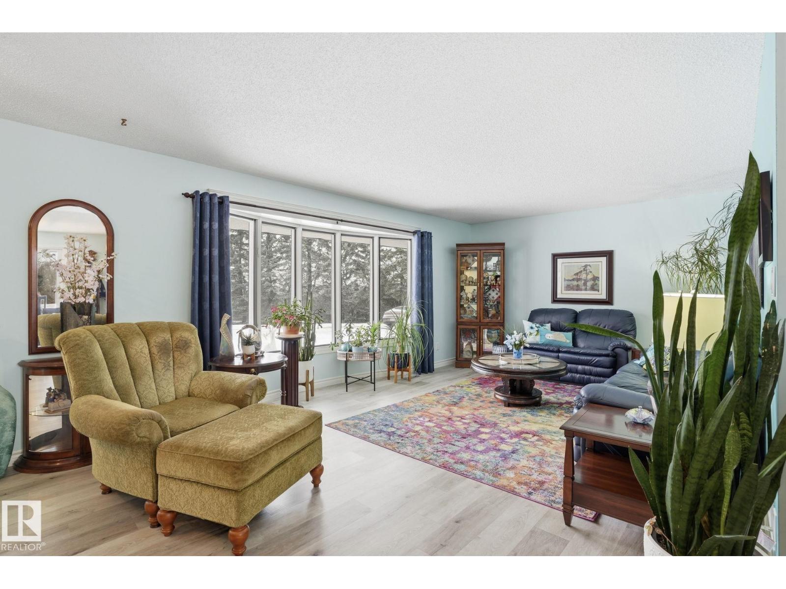 1551 ELLERSLIE RD SW, Edmonton