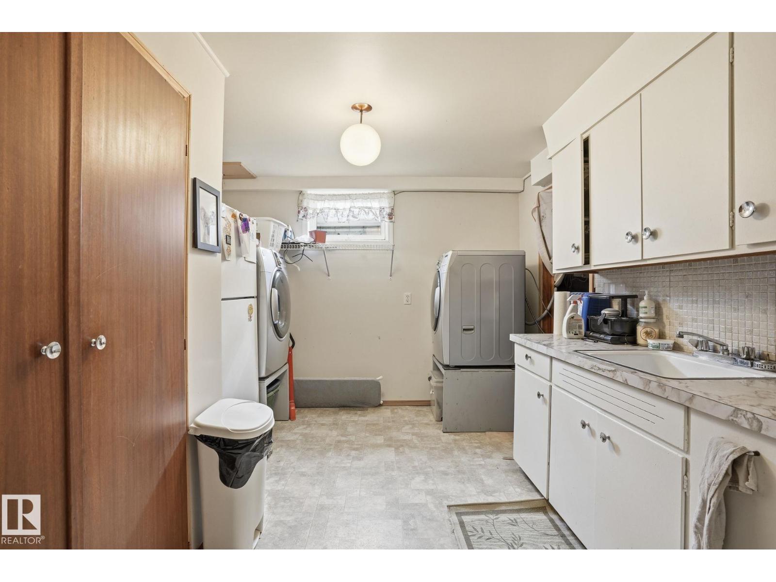 1551 ELLERSLIE RD SW, Edmonton