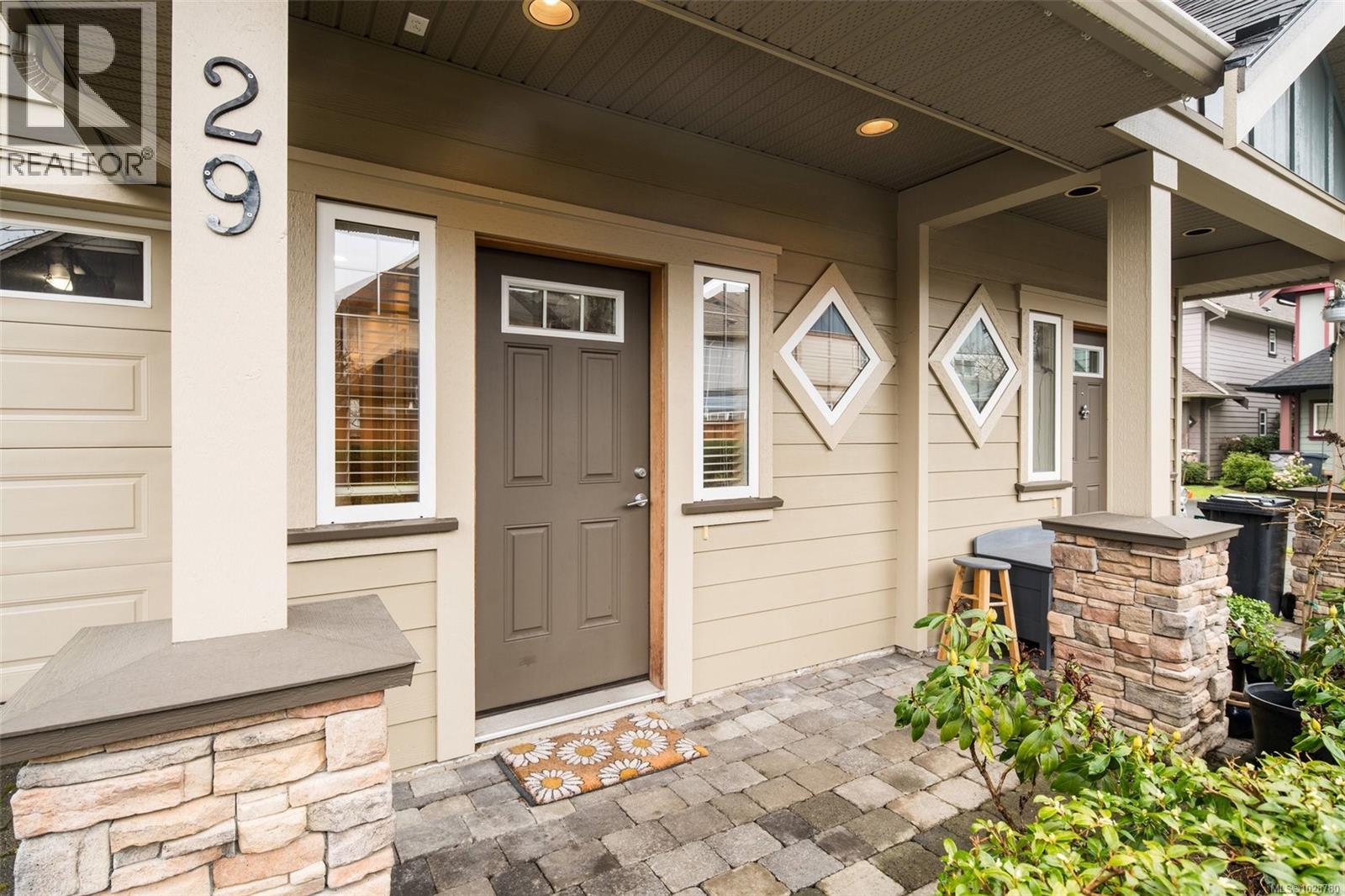 29 2210 Sooke Rd, Colwood