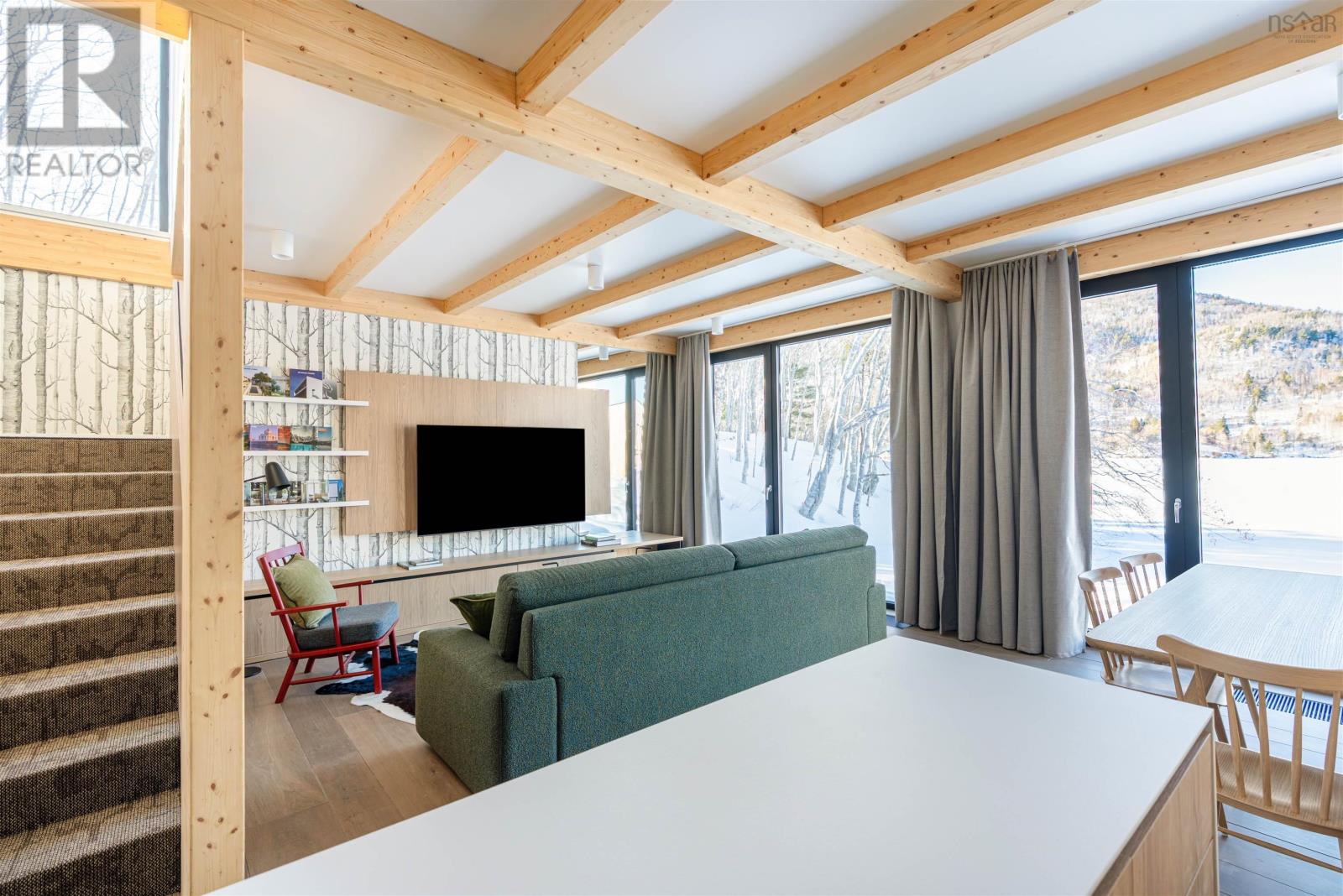 Property 21 of 50 of 9 Osprey Lane