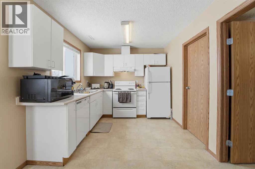 100 Jordan Park, Red Deer