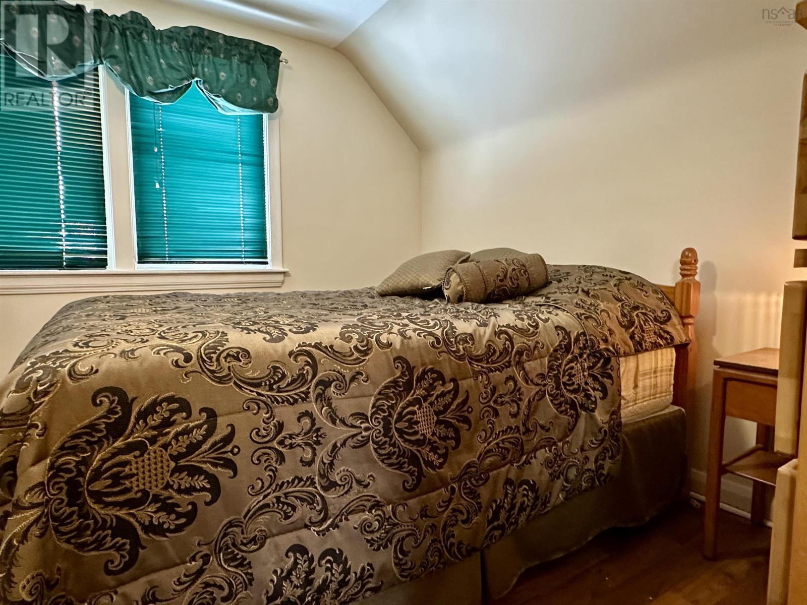 Property 24 of 30 of 37 Kelmere Drive