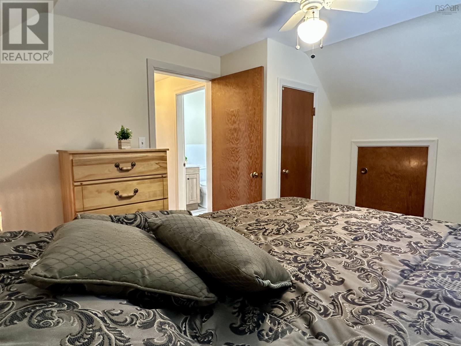 Property 10 of 30 of 37 Kelmere Drive