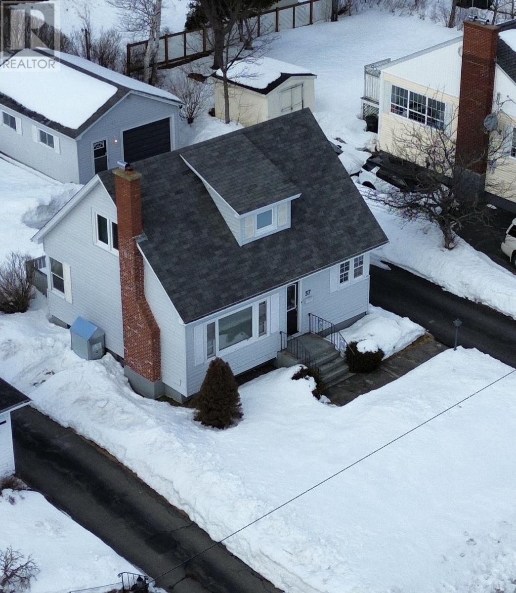 Property 25 of 30 of 37 Kelmere Drive