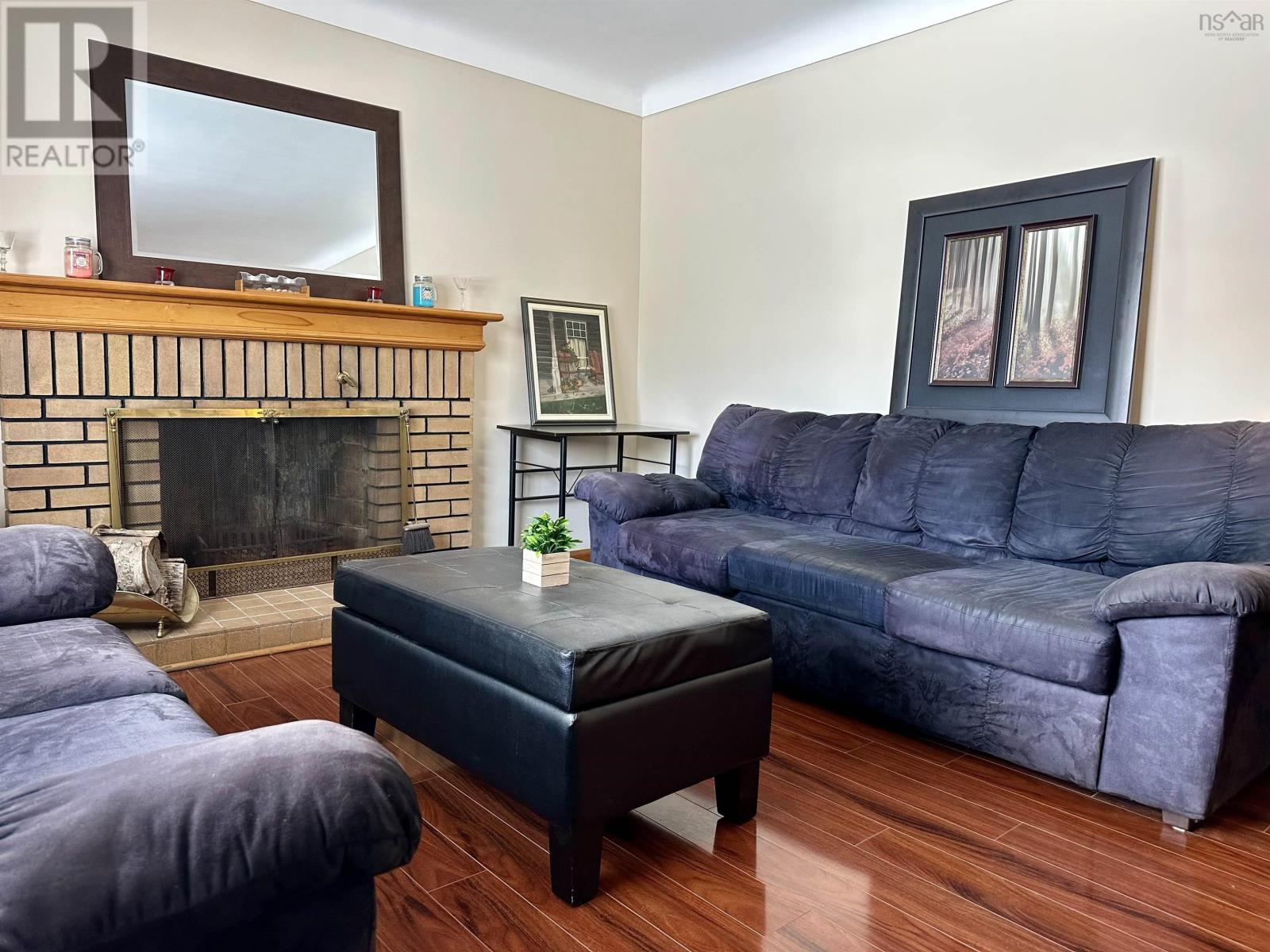 Property 27 of 30 of 37 Kelmere Drive