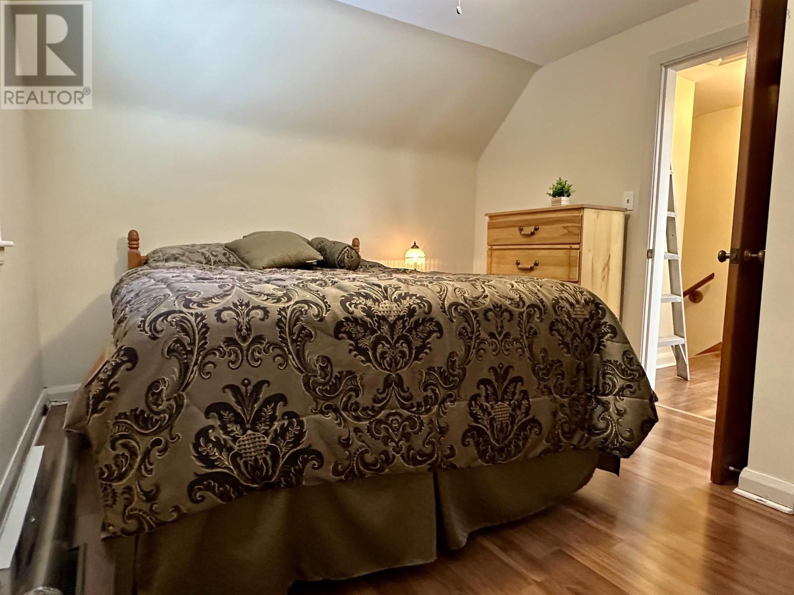 Property 18 of 30 of 37 Kelmere Drive