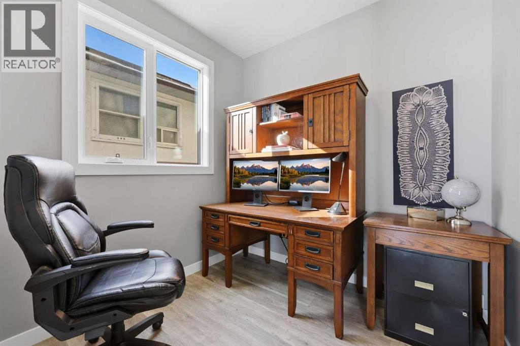 Single Family House for Sale in   Street NE Winston Heights/Mountview Calgary 